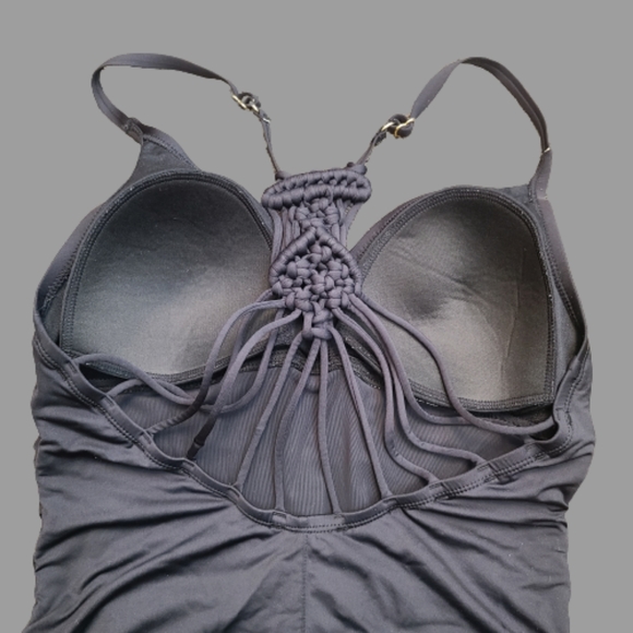 Hilor Women's Shirred Halter One Piece Swimsuit - Picture 7 of 7